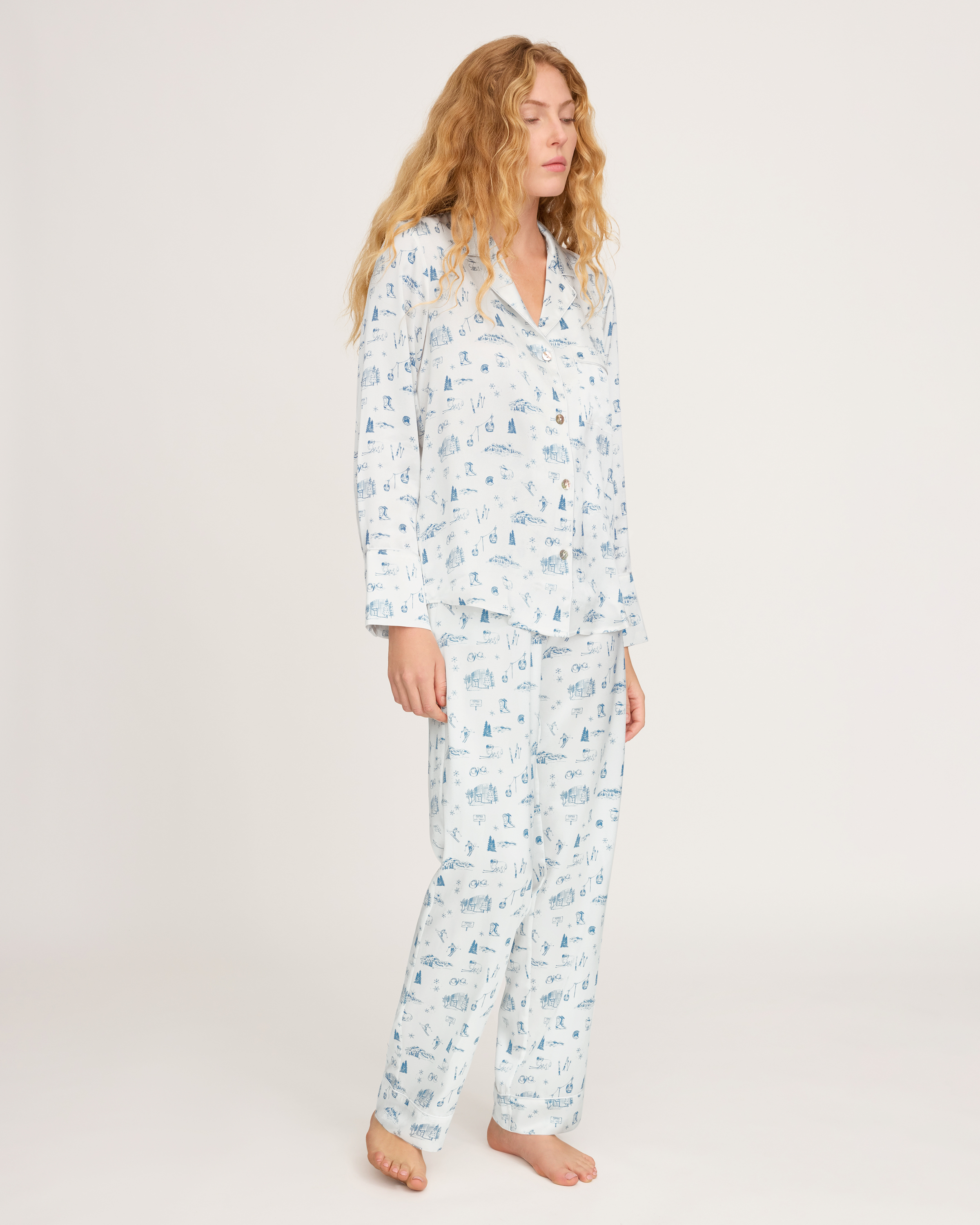 Petite Plume x White Elephant Women's Silk Pajama Set