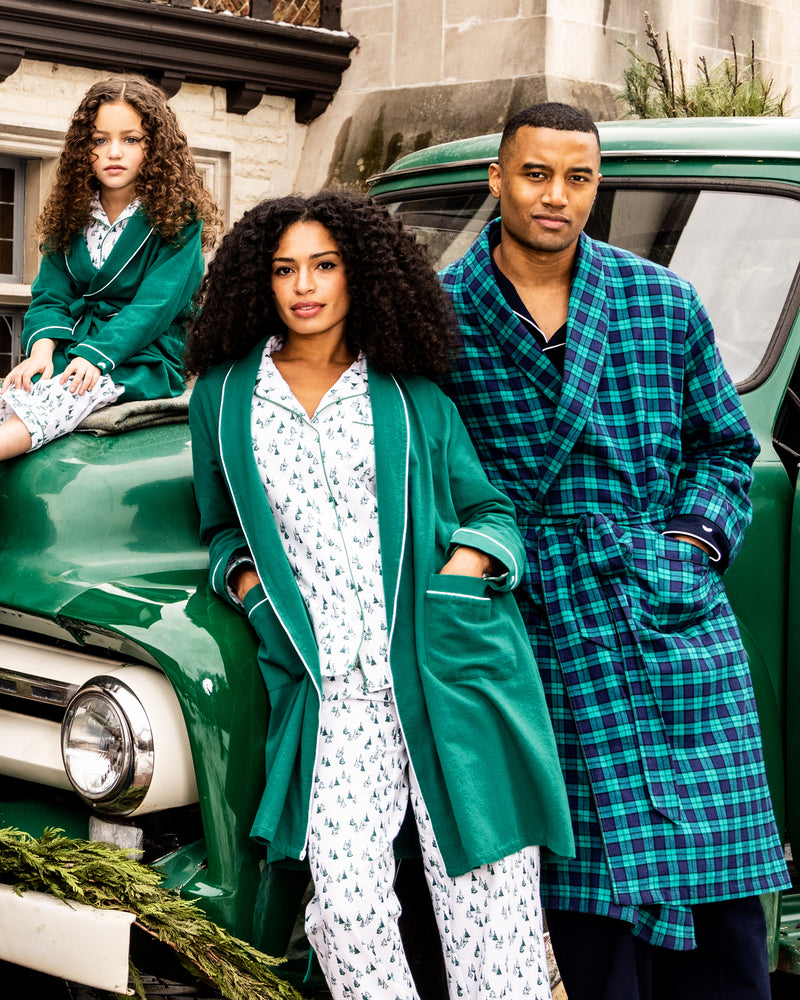 Women's Flannel Pajama Set in Evergreen Forest